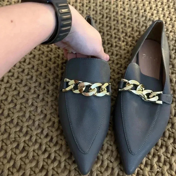 NIB Women's Linea Paolo Mabel-L Pointed Toe Loafer w/Goldtone Links Stone Sz 6.5 - Picture 2 of 11